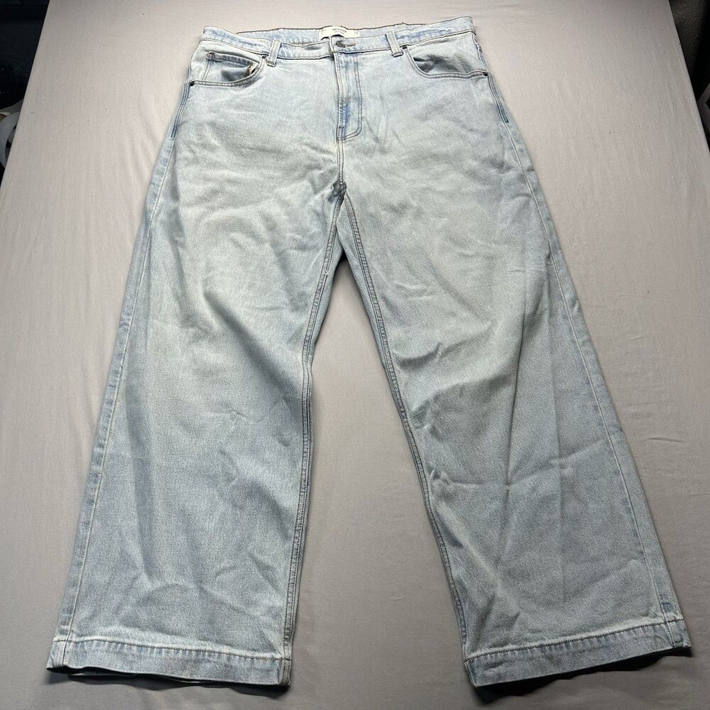 Hollister Men's 38x32 Light Wash Baggy Wide-Leg Denim Jeans Logo Embroidered